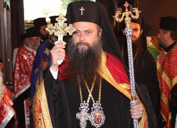 Митрополит Николай: Бог ще удостои патриарх Максим с венеца на вечния живот