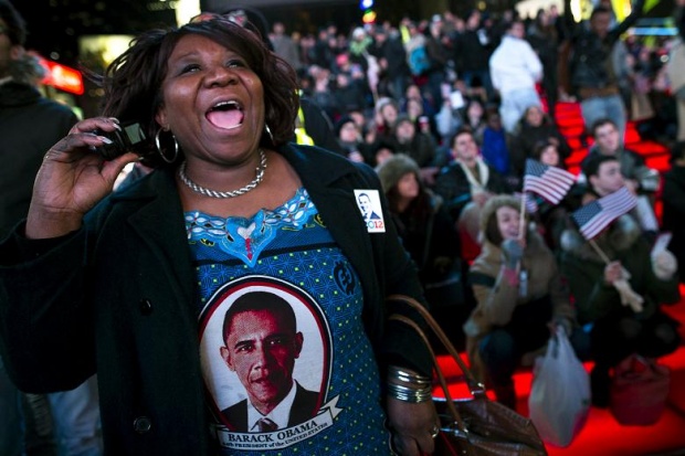 Хиляди празнуват победата на Обама на „Таймс Скуеър”