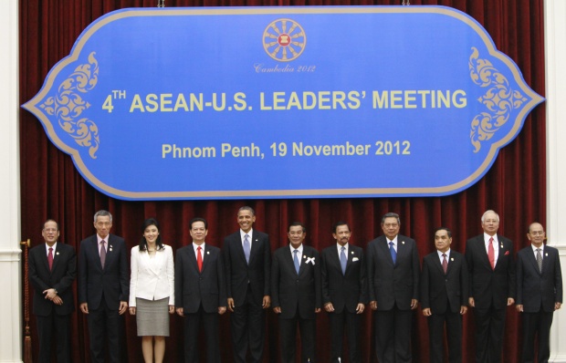 Обама пристигна в Камбоджа за среща с азиатските лидери