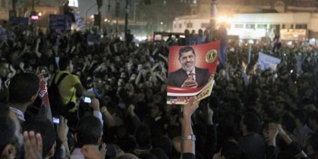 Египетският висш съдебен съвет осъди декрета на президента Морси