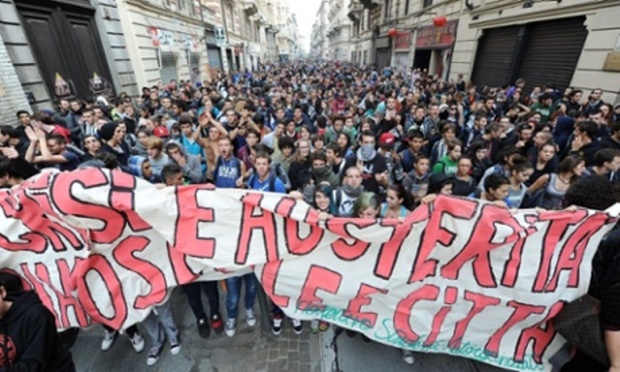 Хиляди студенти и преподаватели демонстрират в Рим против строгите икономически мерки