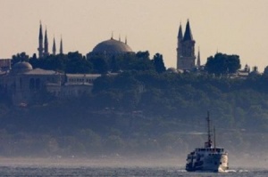 Спасиха трима от моряците на потъналия край бреговете на Турция кораб