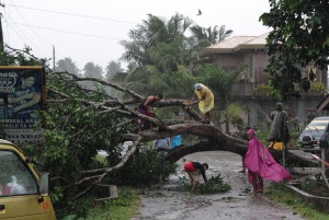Тайфунът „Бофа“ отне поне 115 живота във Филипините