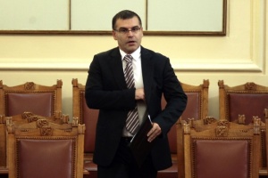 БСП иска оставката на Дянков – прекъсна заседанието за бюджета
