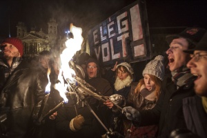 Унгарски студенти протестираха срещу съкращенията в образованието