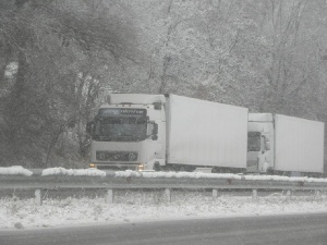 Пуснаха Котленския и Твърдишкия проход за товарни автомобили