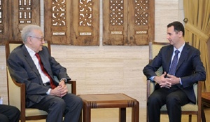 Брахими призова за създаването на преходно правителство в Сирия