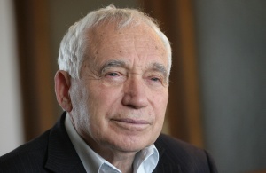 Желю Желев: Политиката на България към Македония трябва да се промени