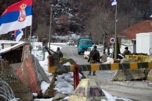 Косовски сърби пак блокираха пътища в знак на протест