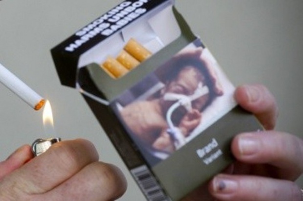 Еднаквите цигарени кутии влизат в сила в Австралия