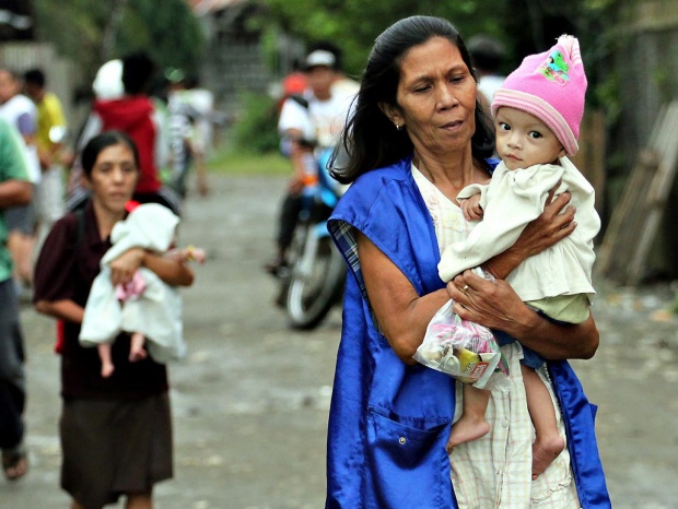 52 загинали след развилнял се тайфун на Филипините