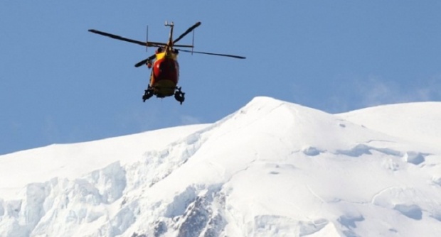 Спасиха 73-ма скиори, заседнали във френските Алпи