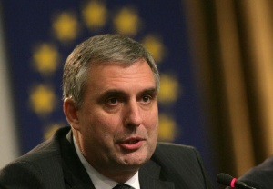 Калфин: Къде бърка ГЕРБ с Македония