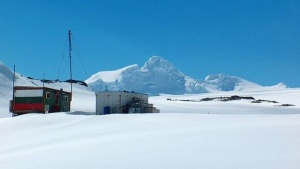 Експедицията с проф. Пимпирев ще стигне Южния полюс в понеделник