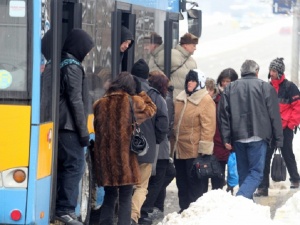 Студено начало на седмицата, но до 10 градуса в събота