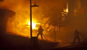 Пожар избухна в център за дистрибуция на газови бутилки в Румъния