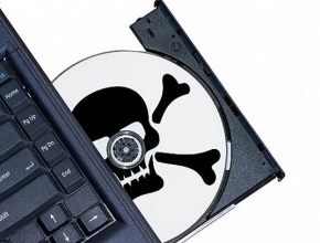 Китаец осъден за пиратстване на софтуер за 100 милиона долара