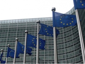 ЕС подкрепя създаването на единен телекомуникационен пазар