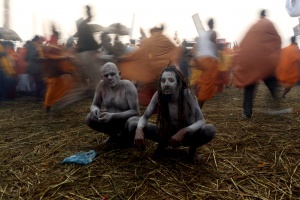 В Индия очакват 100 млн. поклонници за най-големия религиозен фестивал в света