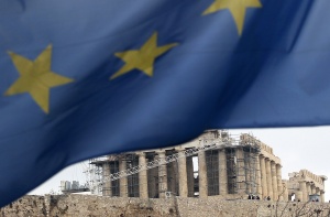 Гръцки депутат внесе жалба срещу Тройката за престъпления срещу човечеството