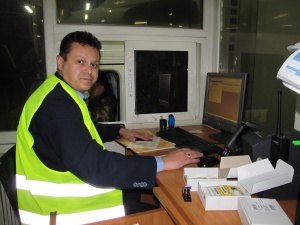 Митничар от Дунав мост върна изгубени 150 долара на шофьор на ТИР