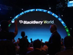 RIM сменя името на BlackBerry App World