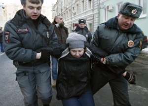 В Русия приеха закон против „гей пропаганда сред деца"