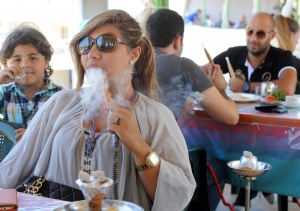 След цигарите Турция забрани и наргилето на обществени места