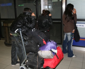 Франция върна вкъщи 148 румънски и македонски роми
