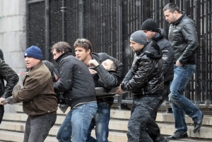 Финансови отношения и преразпределение на наркопазара сред версиите за стрелбата срещу Баретата