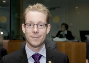 След Великобритания и Швеция се притесни от имигрантите