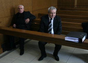 Пак отложиха делото срещу Митхат Табаков и Гюнай Сефер