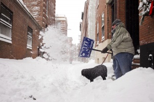 Снежната буря „Немо" взе поне 10 жертви в САЩ