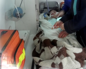 Критично е състоянието на двама от младежите, пили течност за чистачки