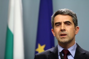 Плевнелиев отмени ангажиментите си, ще направи изявление утре