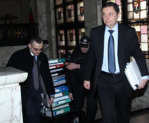 Яне Янев: Хора от  високите етажи на властта са покровителствали енергийната мафия