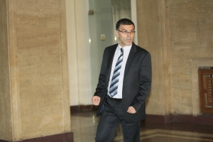 „Ню Юръп“: Плевнелиев иска Дянков за служебен премиер