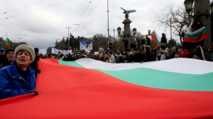АП: Българите на протест срещу бедността и корупцията