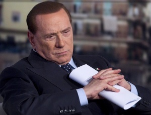 Берлускони иска повторно броене на гласовете
