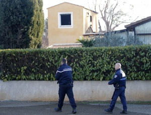 Полицията в Бордо гони самонастанили се българи