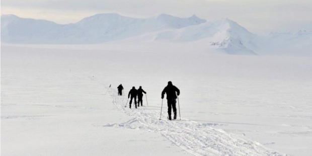 Осем българи се завръщат от Антарктида