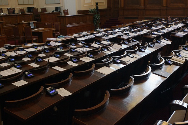 Депутатите избраха без обсъждане членове на комисията по конфискация