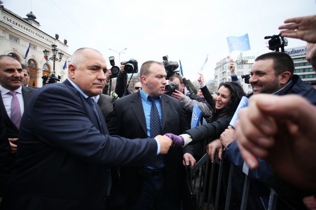 Борисов: Подкрепете ме на изборите, а не на протестите!