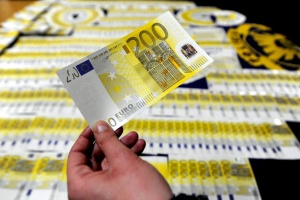 Социалното министерство раздава евромилиони като за последно