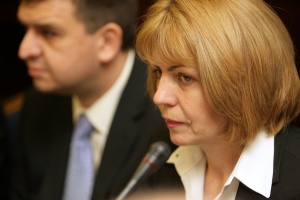 Фандъкова поиска оставките на кметовете на „Изгрев“ и на „Триадица“
