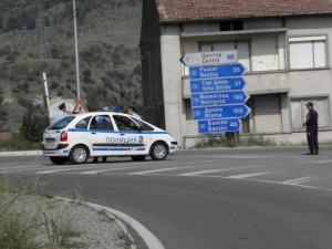 Протестиращи блокират Е-79