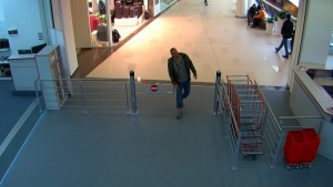 „Мол Плевен“ отива на търг