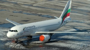 30 българи блокирани на френско летище