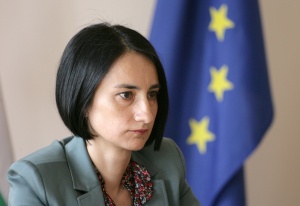Деяна Костадинова – вицепремиер и социален министър