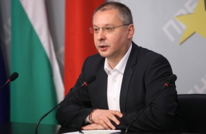 Станишев: Всички от кабинета „Борисов“ да бъдат освободени